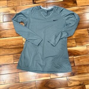 Nike Pro Heather Gray Wicken Athletic Shirt